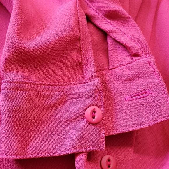 Bon Worth long sleeve top. Beautiful shade of fuchia. OVERSIZED XS. - Picture 8 of 8